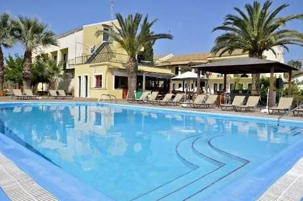 Agnes Apartments